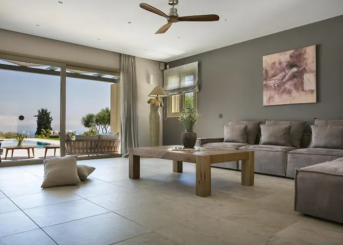 Ylenia Villa